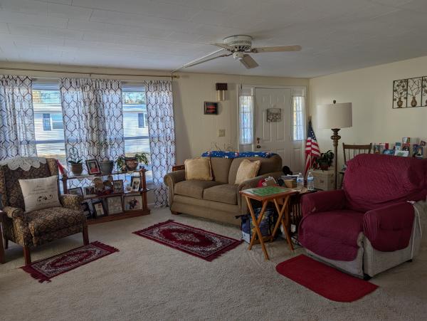 1973 Crosley Manufactured Home Mobile Home