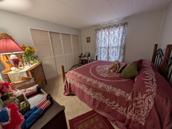1973 Crosley Manufactured Home Mobile Home