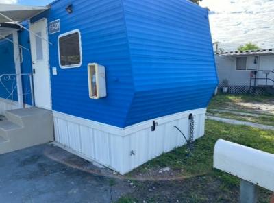 Mobile Home at 3520 NW 79th St Miami, FL 33147