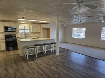 Photo 6 of 12 of home located at 605 46th Street Bakersfield, CA 93301