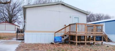 Mobile Home at 777 E. Yerby St., Lot 55, Marshall, MO 65340