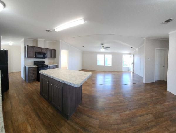 2020 NOBILITY HOMES 52ED(10) Manufactured Home