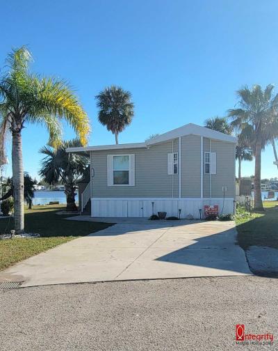 Mobile Home at 800 Kay Road NE, Lot 1118 Bradenton, FL 34212