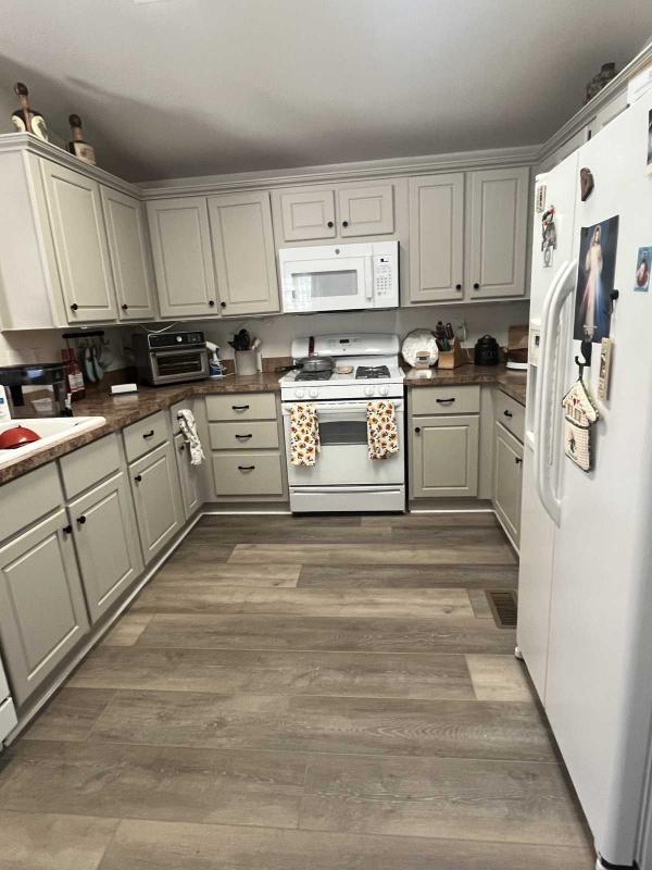 2010 Cavco Mobile Home