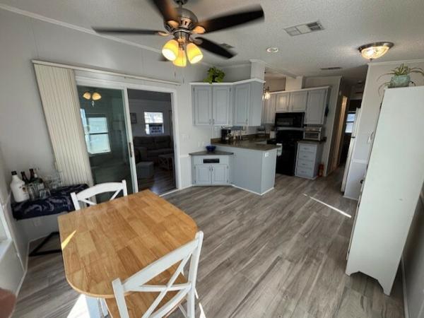 1992 Homes of Merit Mobile Home