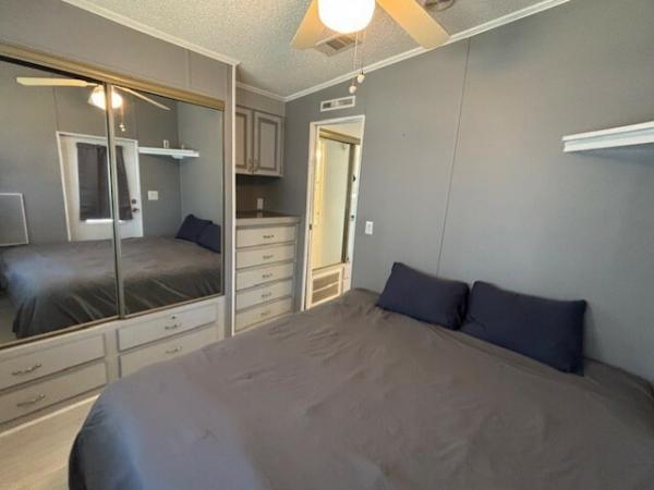 1992 Homes of Merit Mobile Home