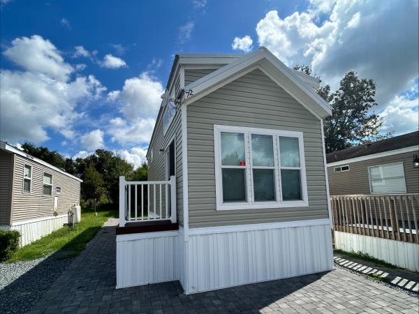 2023 Chariot Eagle 360EG12361Q Mobile Home