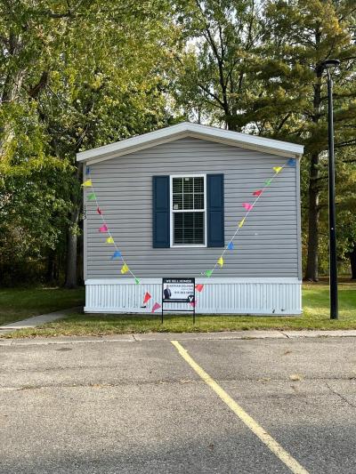 Mobile Home at 2700 Eaton Rapids Rd Box 123 Lansing, MI 48911