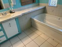 1987 SCHU HS Manufactured Home
