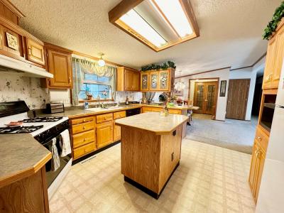 Mobile Home at 8352 Bloomsbury Cir Northville, MI 48167