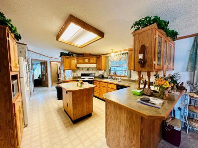 Photo 4 of 15 of home located at 8352 Bloomsbury Cir Northville, MI 48167