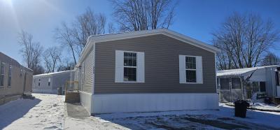 Photo 2 of 8 of home located at 6610 Lear Nagle Rd #220 #220 North Ridgeville, OH 44039