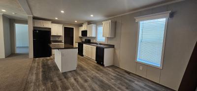 Photo 5 of 8 of home located at 6610 Lear Nagle Rd #220 #220 North Ridgeville, OH 44039