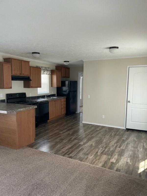 2021 Mansion 162 42636-1  Home