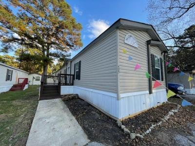 Mobile Home at 505 Nan Way Huntsville, TX 77340