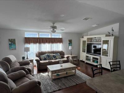 Photo 3 of 29 of home located at 701 Aqui Esta Dr. #49 Punta Gorda, FL 33950