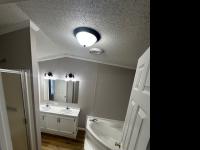 1998 Redman Homes Inc Parkmore NB 80x16 Mobile Home