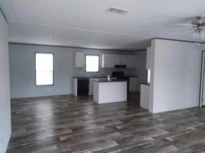 Photo 2 of 15 of home located at 8604 SW 155th St Dunnellon, FL 34432