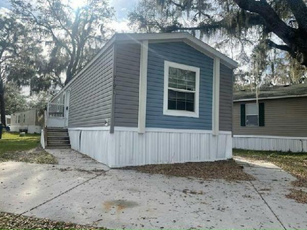 Photo 1 of 2 of home located at 9707-B Linda Place Tampa, FL 33610