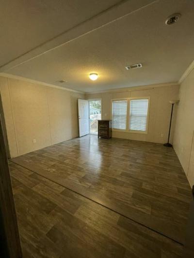 Photo 3 of 6 of home located at 4801 Valda Lane Tampa, FL 33610