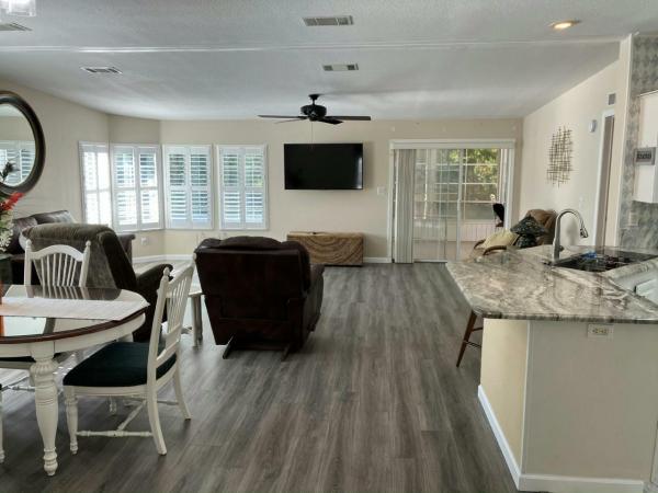 2000 Jacobson Manufactured Home