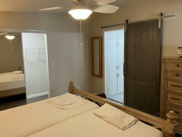 2000 Jacobson Manufactured Home