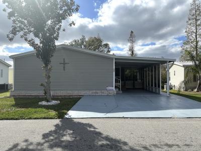 Mobile Home at 395 Lake Erie Ln Mulberry, FL 33860