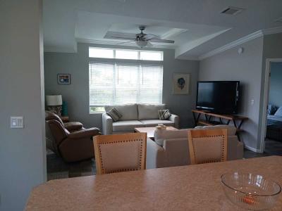 Photo 4 of 8 of home located at 792 Tall Oak Rd Naples, FL 34113