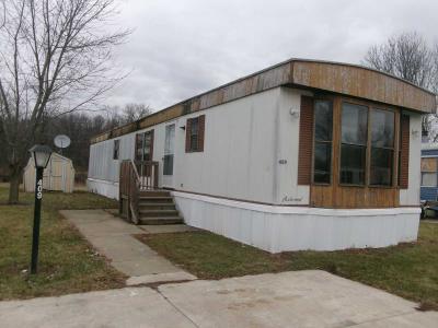 Mobile Home at 409 Red Oak Dr Kendallville, IN 46755