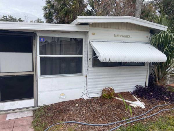 1985  Mobile Home For Sale