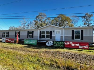Photo 1 of 12 of home located at 15891 Old Houston Rd Conroe, TX 77302