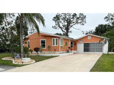 Mobile Home at 1413 Avenida Sierra North Fort Myers, FL 33903