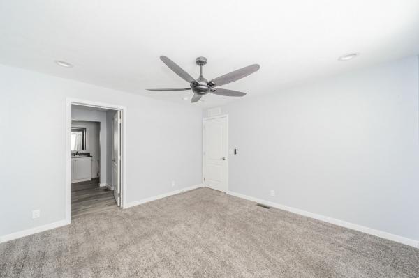2023 Clayton - Middlebury 203 81RDH28523BH23  Somerset  Drive  Home