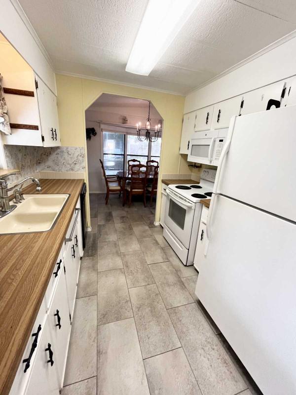 1984 Twin Manufactured Home