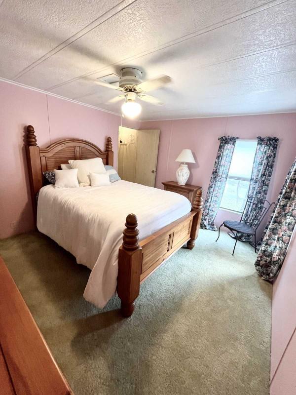 1984 Twin Manufactured Home
