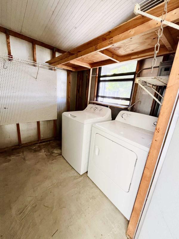 1984 Twin Manufactured Home