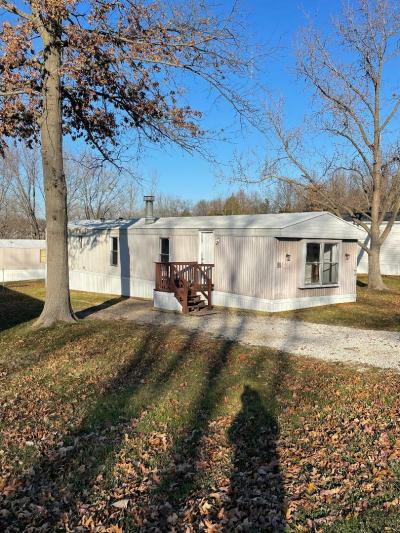 Mobile Home at 11 Fox Haven Dr Truesdale, MO 63380