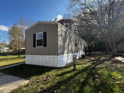 Photo 3 of 16 of home located at 1208 Ravinia Way Fenton, MO 63026