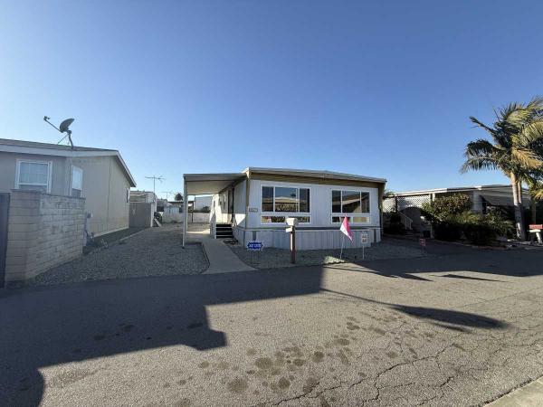 1969 IMPERIAL Mobile Home For Sale