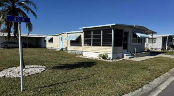 1972 Mobile Home