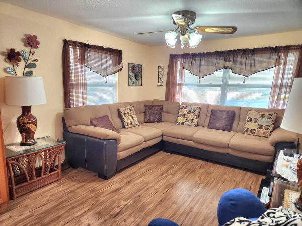 1974 SUNC Mobile Home
