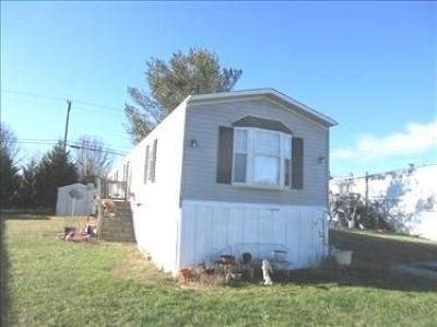 Mobile Home at 16 Leisure Ln East Flat Rock, NC 28726