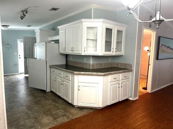 Photo 1 of 2 of home located at 5200 28th Street North, #304 Saint Petersburg, FL 33714