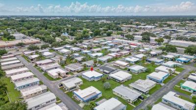 Photo 5 of 10 of home located at 7100 Ulmerton Rd, Lot 1203 Largo, FL 33771