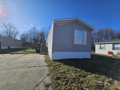 Mobile Home at 6992 Us Hwy 12, Site 72 Three Oaks, MI 49128