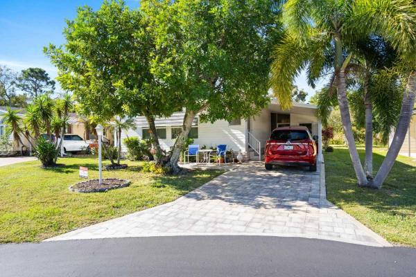 1988 Manufactured Home