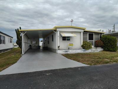 Mobile Home at 52 La Costa Nokomis, FL 34275