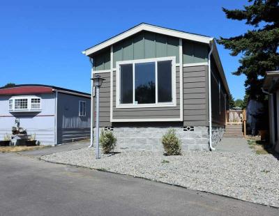 Mobile Home at 18306 35th Avenue S Seatac, WA 98188