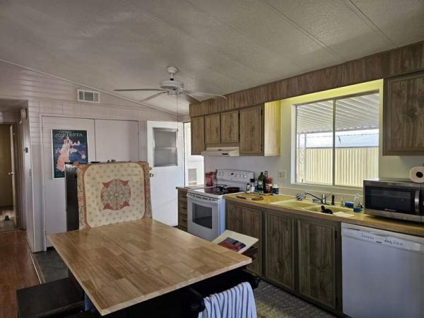 1980 United Manufactured Home