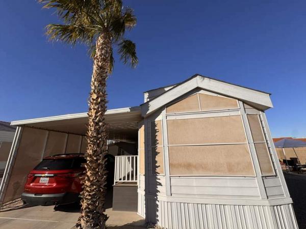 Photo 1 of 2 of home located at 10442 N Frontage Rd #181 Yuma, AZ 85365